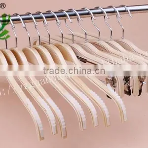 Wooden Hanher for Clothes thumbnail-1