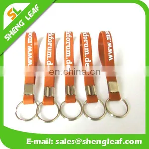 2017 Cheap Hot Selling Custom Silicone Bracelet Keychain With Metal Keyring thumbnail-1