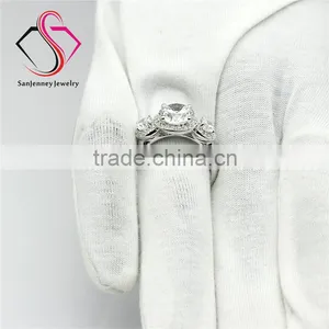 Round Cut 3-stone Halo Moissanite 2CT 8.0mm Center 14k 18k White Yellow Gold Diamond Wedding Engagement Ring thumbnail-5