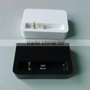 Hot Sell Docking Station, Base Charger for IPhone With Audio Output thumbnail-1