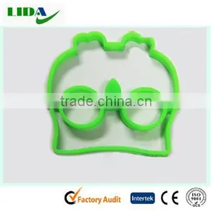 Cartoon Rabbit Man Silicone Fried Egg Mold KIT505 thumbnail-3