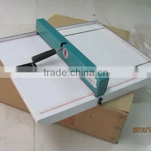 A2 480mm Manual Creasing Machine thumbnail-1
