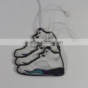 Guangzhou Manufacturer Shoes Shape Making Hanging Paper Car Air Freshener thumbnail-5