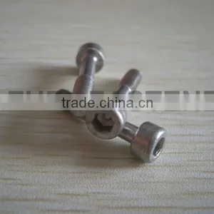 SS304 Cheese Head Hex Socket Machine Screws thumbnail-1