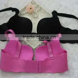 U Plunge Deep V Silk Seamless Bra thumbnail-2