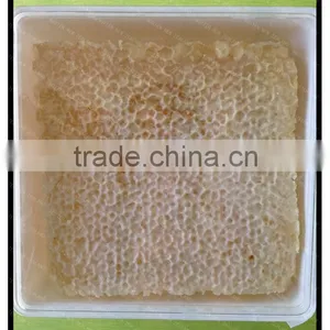New Zealand Honey Comb_Comb Honey_Natural Honey Comb 340g thumbnail-2
