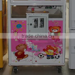 Funshare Hot Sale Coin Operated Claw Vending Machine Toy Crane Claw Machine thumbnail-5