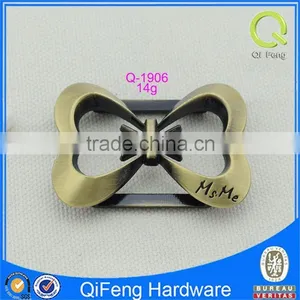 Q-1906 Customized Zinc Alloy Label Antique Style Fashion Shape Design thumbnail-1