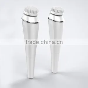 China Factory Beauty Product Deep Cleaning Beauty Product 360 Degree Rotation Facial Cleaner Hot Sale OEM Service thumbnail-1
