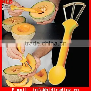 2015 New Arrival Smart Kitchen Tool Melon Seeder and Slicer thumbnail-1