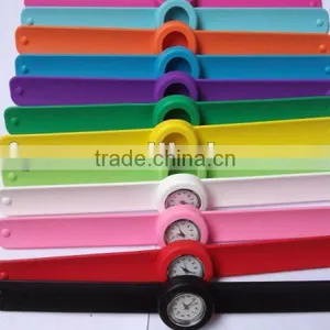 Montres Fashion Silicone Watch Slap Wristwatch thumbnail-1