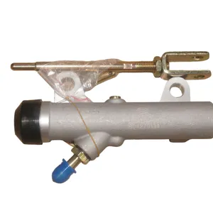 Use For ZK6122 Daewoo Ankai Zhongtong Kinglong Higer Yuchai Clutch Master Cylinder Auto Accessories thumbnail-4
