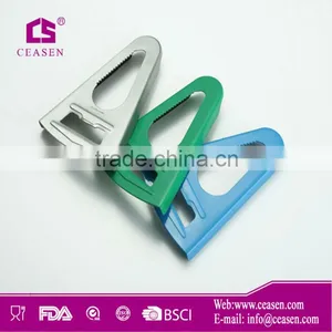 Manual Can Opener thumbnail-1