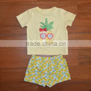 The Little Girl's Dress Clothing Wholesale Children's Clothing Fashion Design/ Girls' Yellow T-shirt thumbnail-2