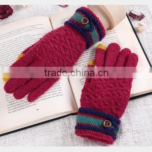 Hot Sale For Christmas Unisex Touch Screen Gloves For Couples 2 Fingertips With Conductive Fiber thumbnail-4