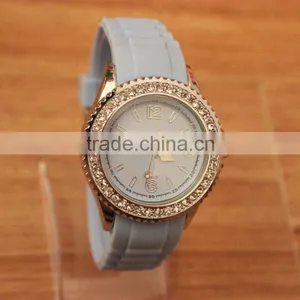 Fashion Diamond Watches thumbnail-3