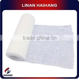 China Wholesale High Quality Spunlace Meshed, Spunlace 4 Mesh Static Roll Wipes thumbnail-3