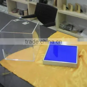 Acrylic Cube Led Display Box thumbnail-3