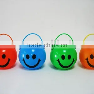 Smile Face Bucket thumbnail-1