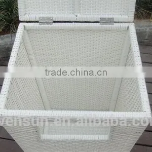 Wicker Hamper Box thumbnail-5