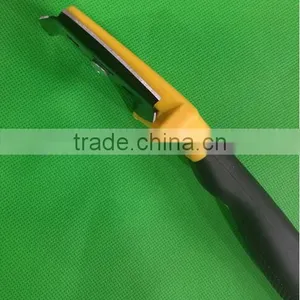 2.5" 4 EDGE PAINTING SCRAPER WITH TPR+PP Handle thumbnail-3