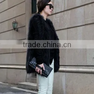 YR205 Europe Hot Selling Winter Real Raccoon Fur Vest/Dyed Hand Knitted Fur Vest thumbnail-2