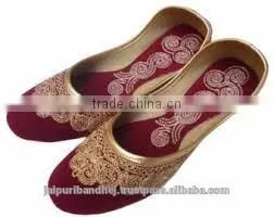 Indian Rajasthani Women's Embroidery Leather Jutti thumbnail-1