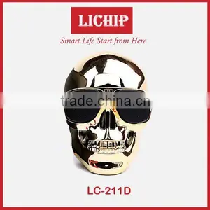 Skull Bluetooth Speaker thumbnail-3