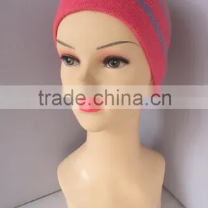 Hot Sale Sweet Design Customaize 100%Acrylic Pom Beanie thumbnail-4