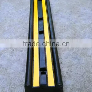 Good Quality Rubber Deceleration Strip, Speed Breaker for Good Price Sale thumbnail-1