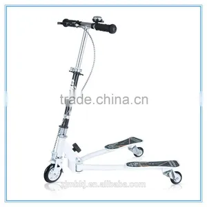 MB-709 Foldable Quality Kid Frog Scooter thumbnail-1