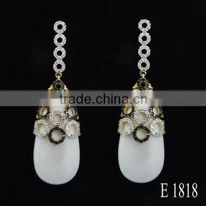 Fancy Design Gold Earring for Party Girls Imitation White Shell Earring With Price thumbnail-2