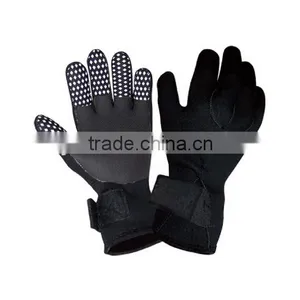 5mm Neoprene Scuba Diving Snorkeling Surfing Spearfishing Water Sports Gloves thumbnail-1