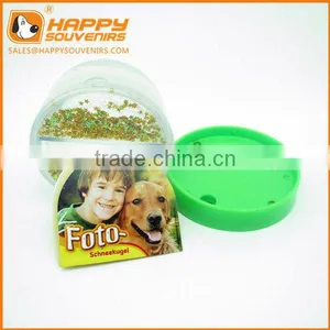 New Custom High Quality Plastic Snow Globe With Photo Insert thumbnail-2