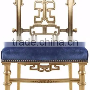 Classic Elegant European Style Antique White Tufted Chaise Lounge With Golden Floral Decorations BF12-04264d thumbnail-3