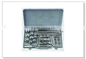 28 Pcs Socket Set thumbnail-1