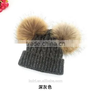 Stylish Kids Double Balls Winter Warm Wholesale Beanie Hats With Raccoon Fur Ball thumbnail-6