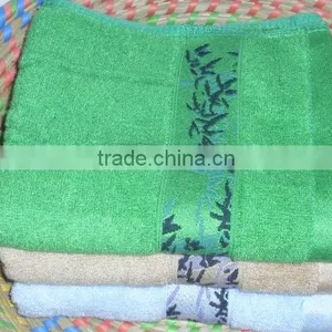 Bamboo Fiber Cosmetic Towel thumbnail-1