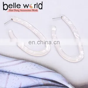 Wholesale Fashion Acetie Acid U Shaped Women's Acrylic Acetate Drop Earrings thumbnail-5