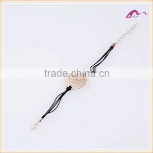 Fashion Wholesale Metal Hollowed Flower Adjustable Leather Bracelet thumbnail-2