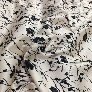 High Quality Plain Dyed Style Polyester Cotton Shirting Fabric Poplin Fabric thumbnail-1