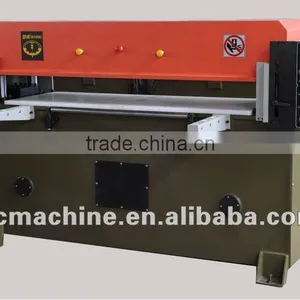 Precision 4-column Hydraulic Cutting Machine/cloth Cuttingmachine thumbnail-1