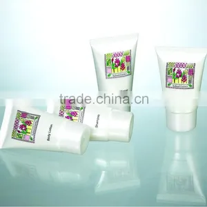 Hotel Supplies Shampoo thumbnail-1