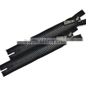 2016 Hotsale Heavy Duty Ykk Plastic Zipper in Shenzhen thumbnail-3