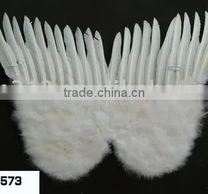 Fancy White Feather Wing thumbnail-1