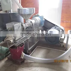 Hot Sale High Efficient Screw Floating Fish Pellet Making Machine Price thumbnail-3