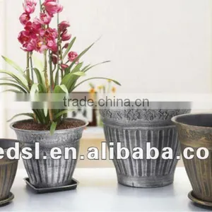 Round Flowerpot,plastic Urns,planter Pot With Painting thumbnail-1