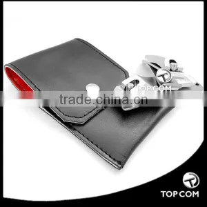 Large Straight Edge Clipper 76mm & Small Straight Edge Clipper 65mm With Black & Red Travel Pouch thumbnail-1