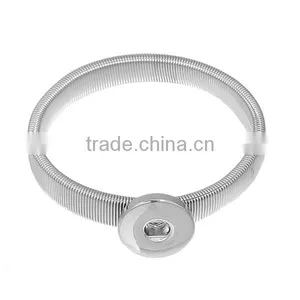 Iron Based Alloy Snap Button Elastic Bangles Bracelets Fit 18mm/20mm Snap Buttons Silver Tone Round thumbnail-1