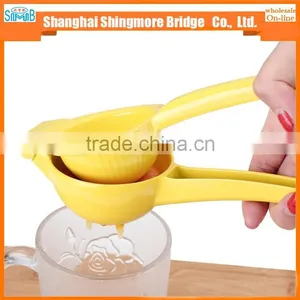 Best Price Wholesale Top Quality Plastic Lemon Squeezer, Fruit & Vegetable Tools thumbnail-1